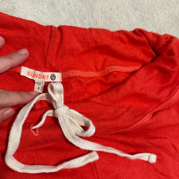Sundry red star sweats - Picture 2 of 2
